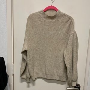 Balloon sleeve sweater